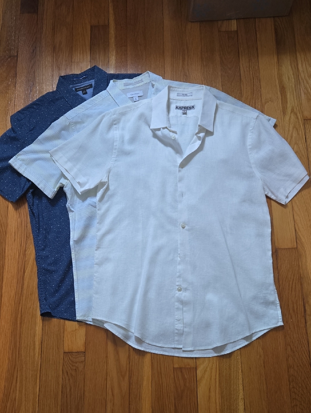 3 Men's Short-Sleeve Shirts